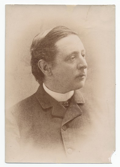 Head and shoulders photograph of Frederic Marlett Bell-Smith