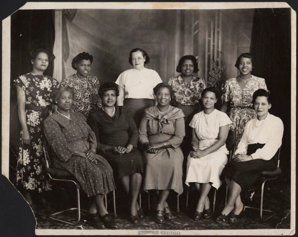 Ten members of the Toronto Pullman Division’s Ladies Auxiliary posing for a photo.